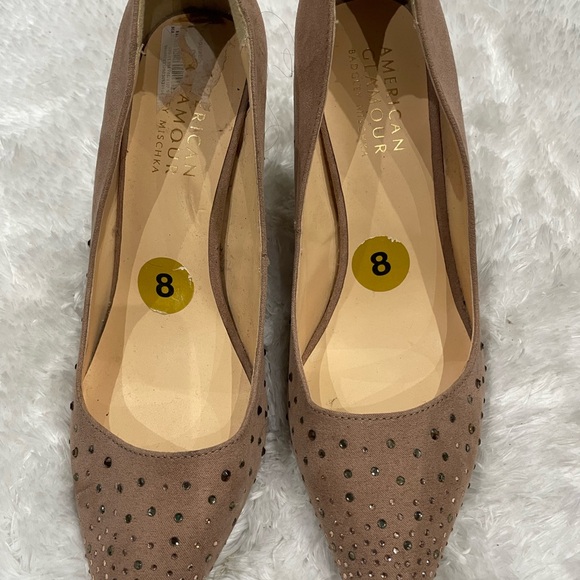American Glamor Badgle Mischka. Size 8 - Picture 2 of 4